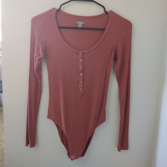 American Eagle Outfitters Tops - Aerie long sleeve bodysuit